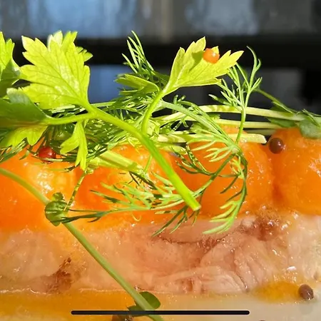 Le Petit Chateau 3* Baye (Marne)