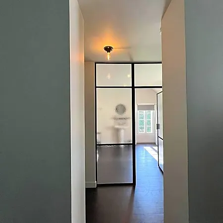Nocleg ze śniadaniem Le Petit Chateau 3*