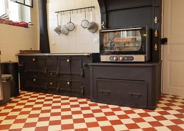 B&B Le Petit Chateau Baye (Marne)