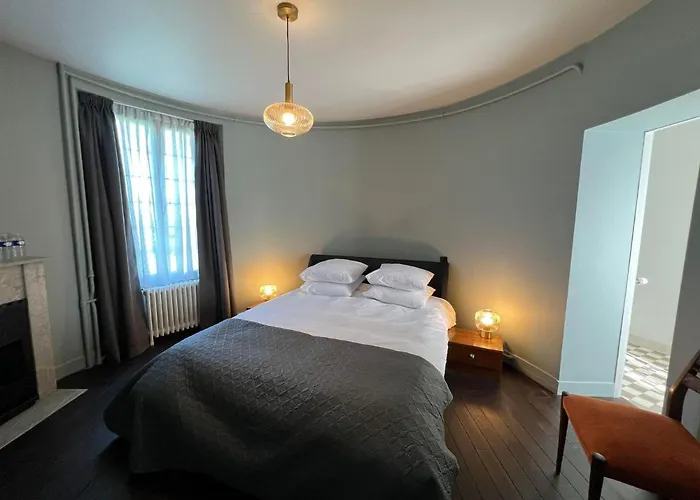 B&B Le Petit Chateau 3*