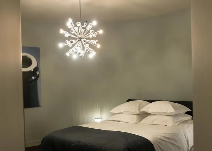 Bed & Breakfast Le Petit Chateau 3*